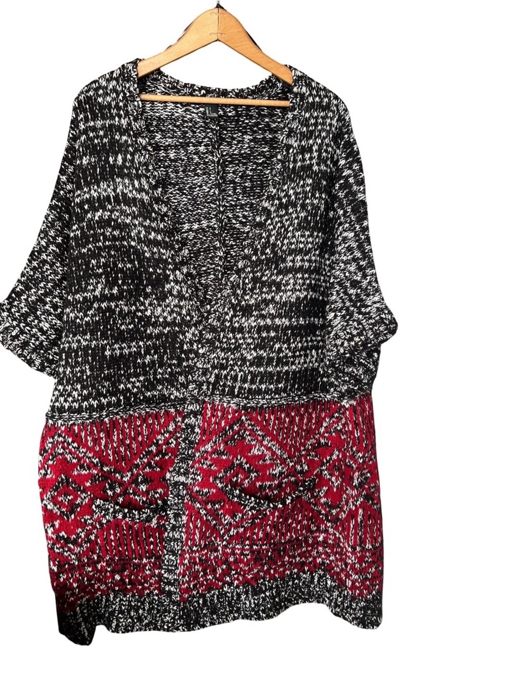 Forever 21  Black & Red Cable Knit Open Front Cardigan Sweater size L!